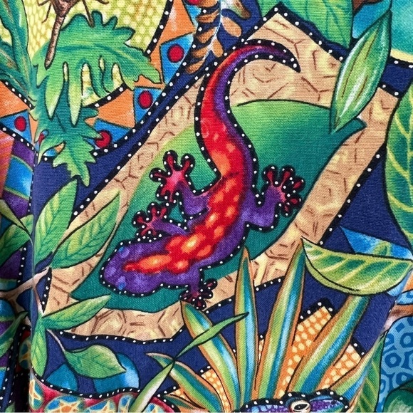 SCRUB MED BirdJungle  motif Scrub Tops. Size 2/4. 100% Cotton. 2 Front Pockets - Picture 5 of 10